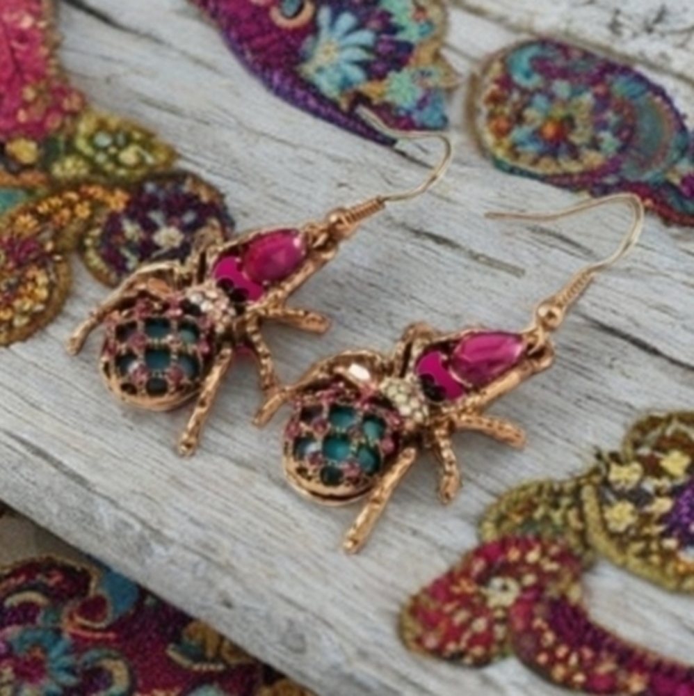 BETSEY JOHNSON JEWELED SPIDER EARRINGS
